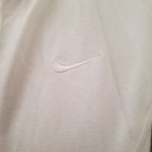 Nike Tops - Nike woman's top Nike Tops - Nike woman's top